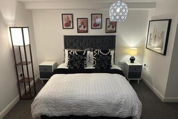Beautiful Basement Apartment