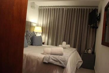 پانسیون Ka Maxakeni Guesthouse