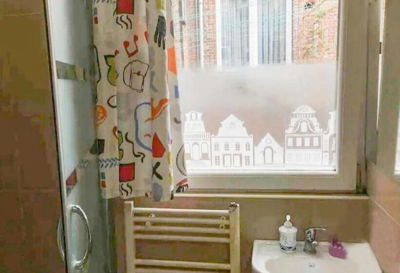 بنسيون Room In Bb   Chambre Z2 A Bruxelles