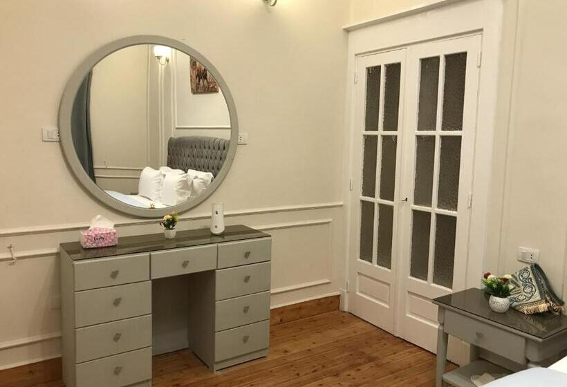 Yacoubian Suites