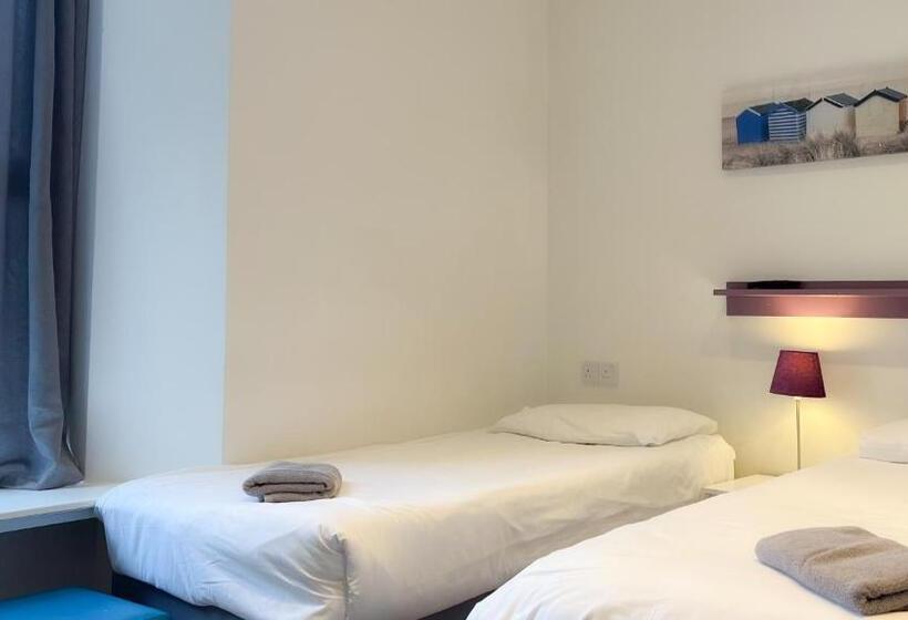 هاستل Town Lodge