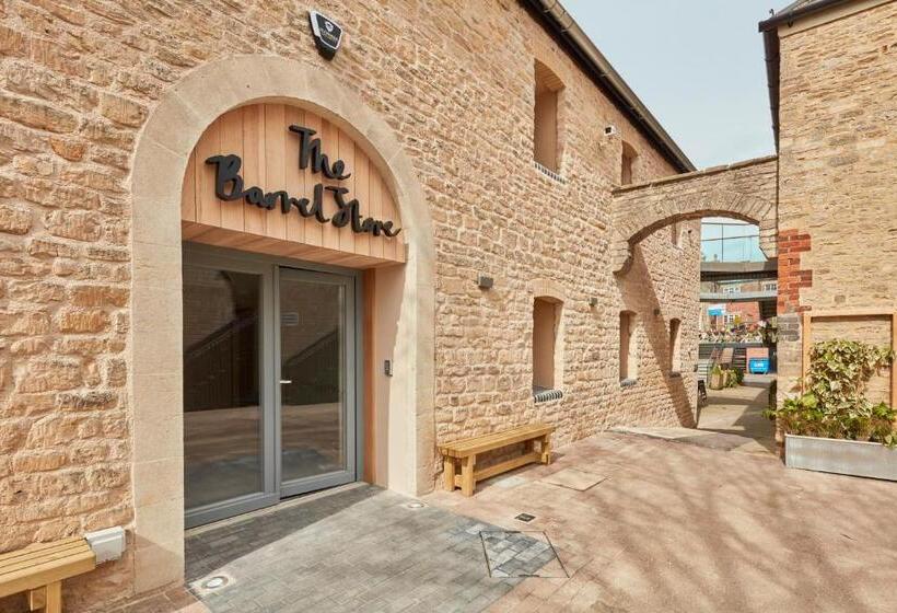 هاستل The Barrel Store Cirencester