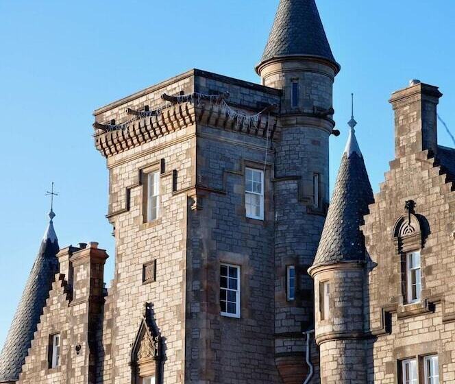 مبيت وإفطار Glengorm Castle