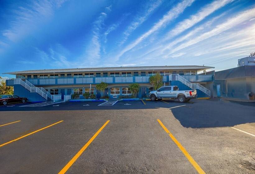 Budget Motel Titusville