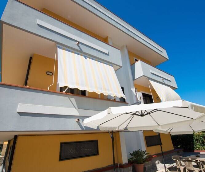 هتل Bed And Breakfast Marlè