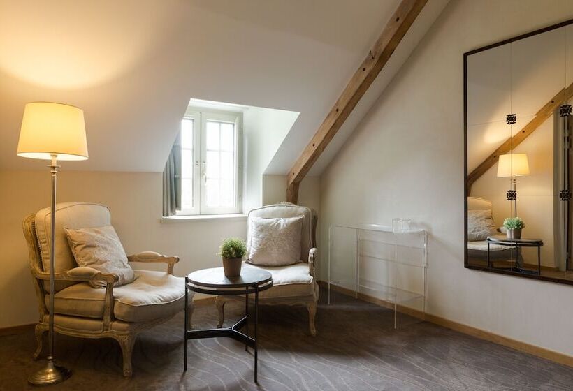 هتل Hôtel De L Abbaye Le Tronchet   Handwritten Collection