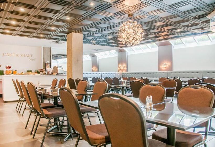 هتل Empire Suites