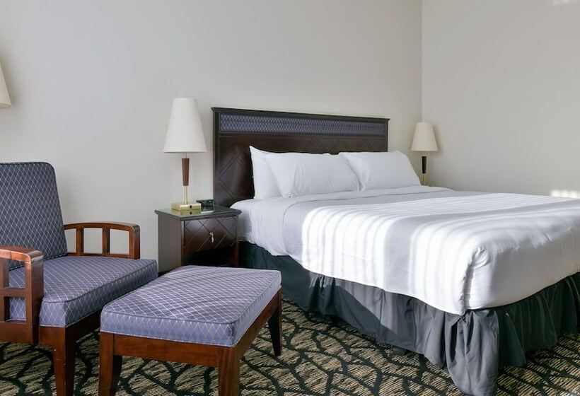 هتل Empire Suites