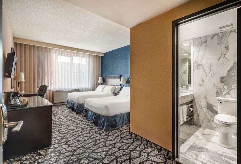 هتل Empire Suites