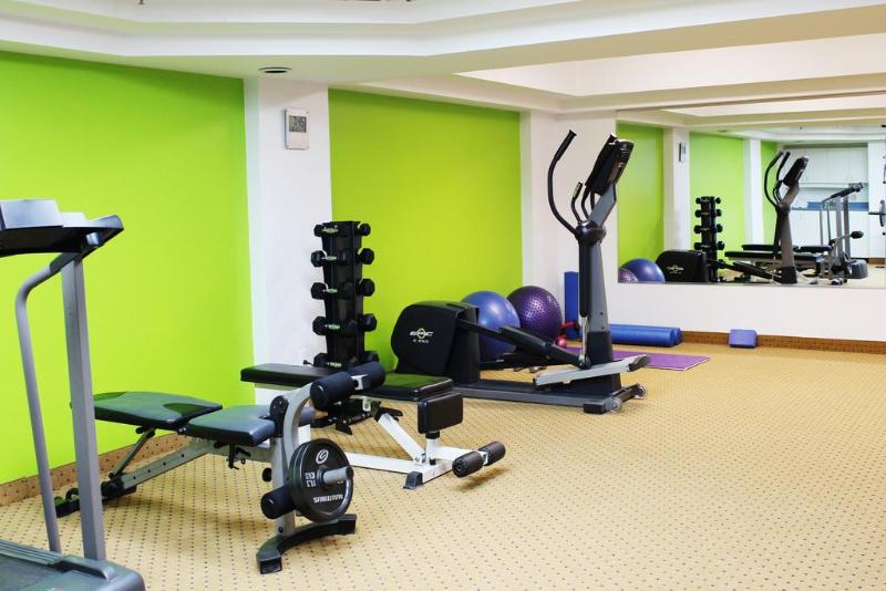 هتل Empire Suites