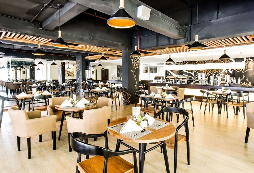 هتل Golden Tulip Essential Tangerang