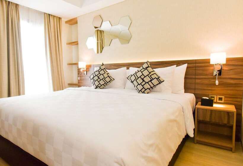 هتل Golden Tulip Essential Tangerang