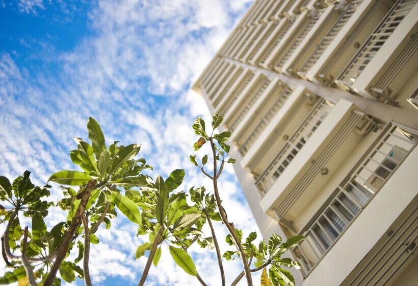 هتل Golden Tulip Essential Tangerang