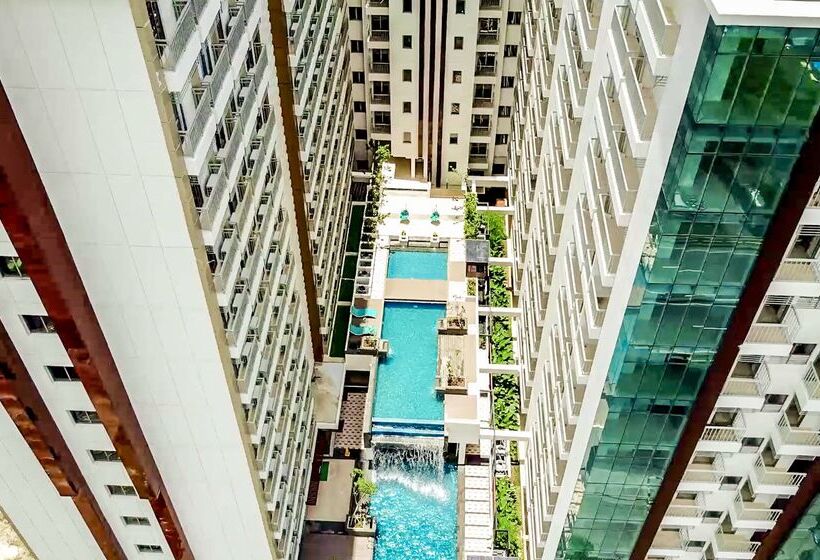 هتل Golden Tulip Essential Tangerang