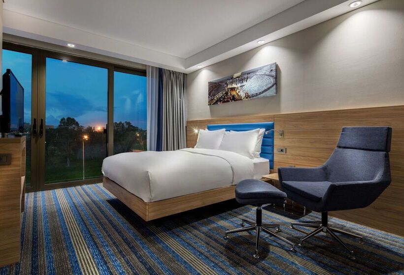 هتل Hampton By Hilton Izmir Aliaga