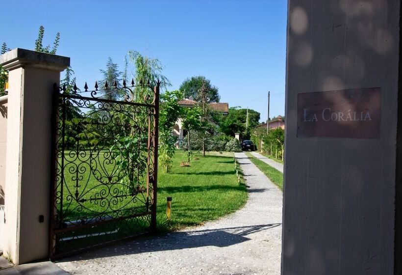 هتل La Coralia Bed & Breakfast