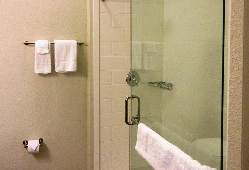 בית מלון כפרי Mainstay Suites