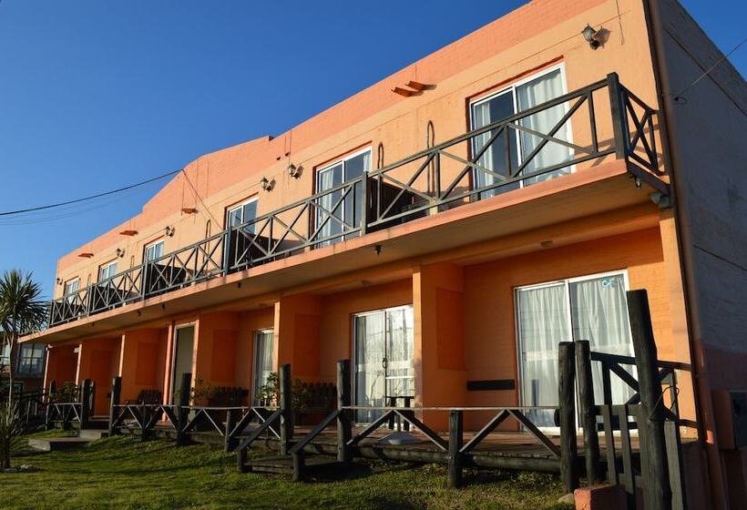 هتل Marina Punta Colorada