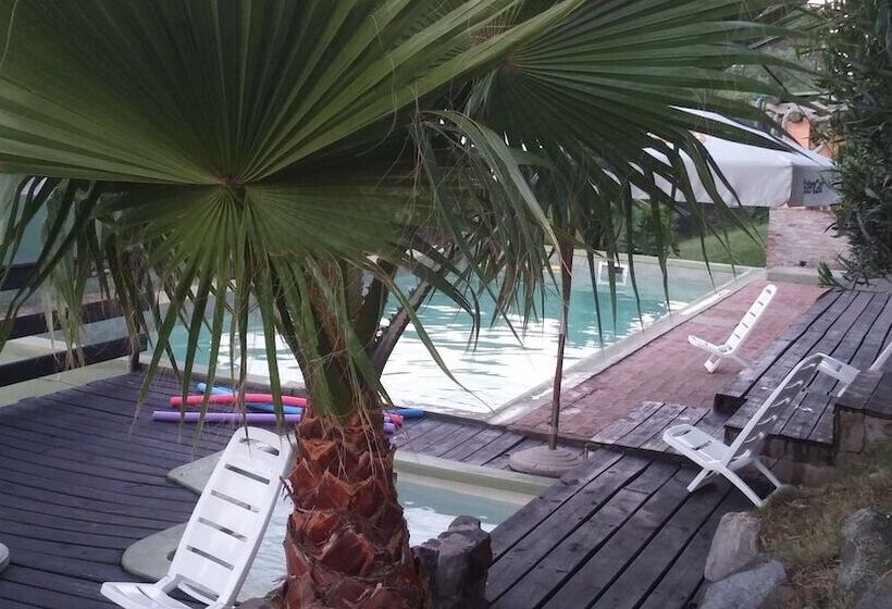 هتل Marina Punta Colorada