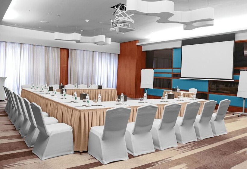 호텔 Millennium Plaza Doha