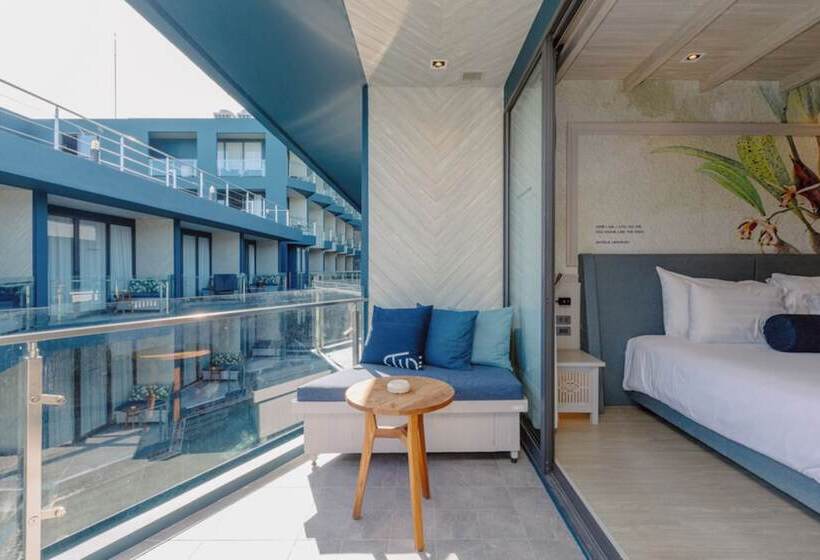 Fotos del hotel The Tide Beachfront Siray Phuket:  8