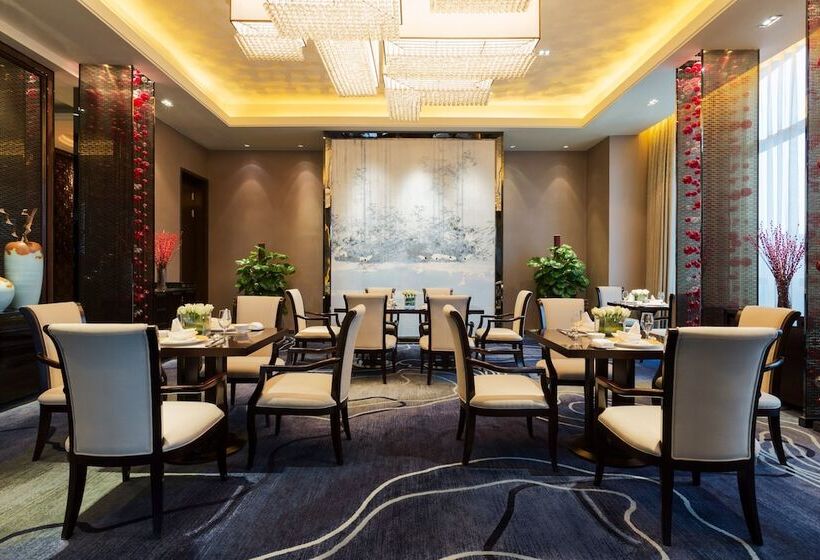 هتل Wanda Realm Bengbu