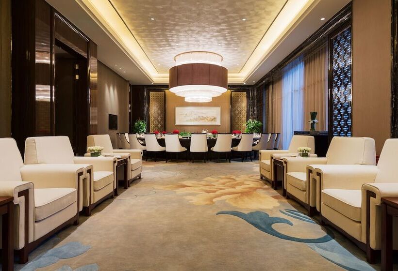هتل Wanda Realm Bengbu