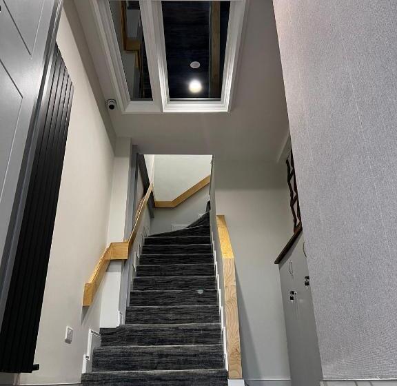 酒店 53 Luxury Rooms