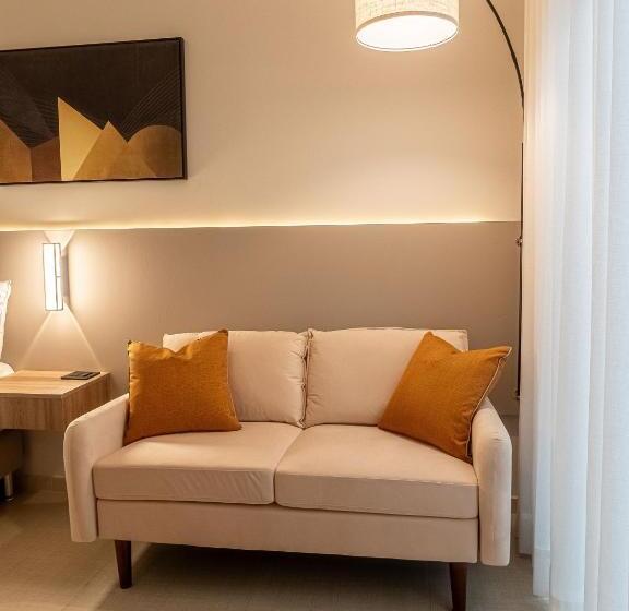 Aruba Boutique & Art Hotel, Bw Signature Collection Only Adults
