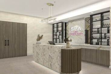 هتل Crowne Plaza Constanta Mamaia Beach, An Ihg