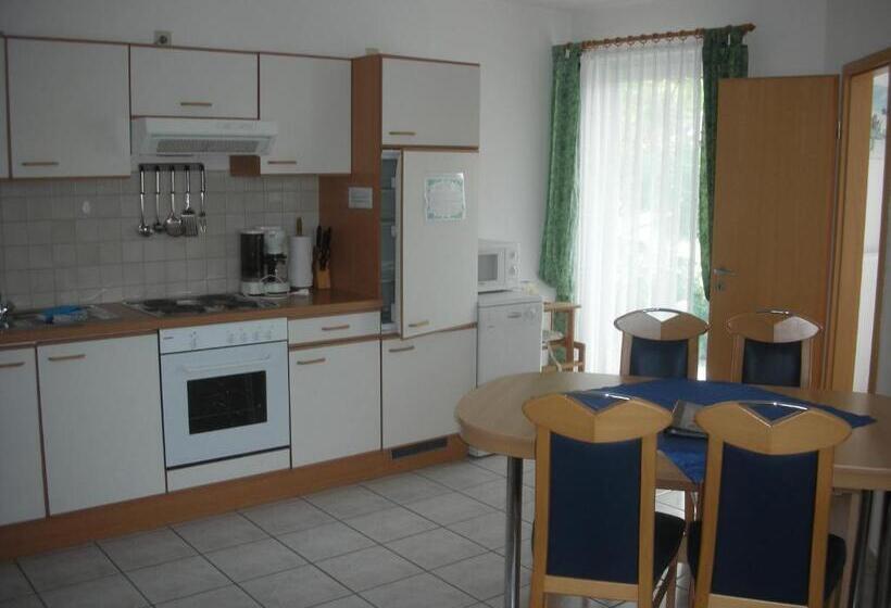 ホテル Mosel Ferienresidenz Zickzack