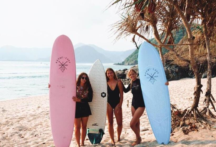 בית מלון כפרי Luana Lombok