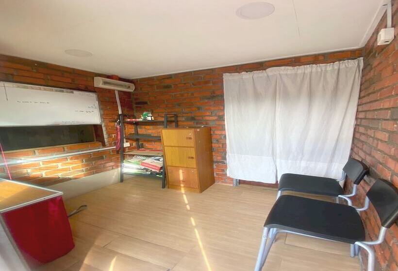 هتل Oyo 90910 Homestay D Lalang Inn