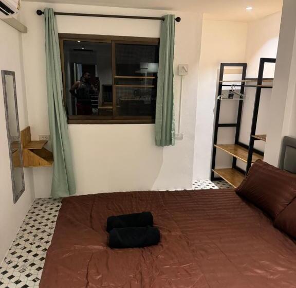 هتل Yok.guest House