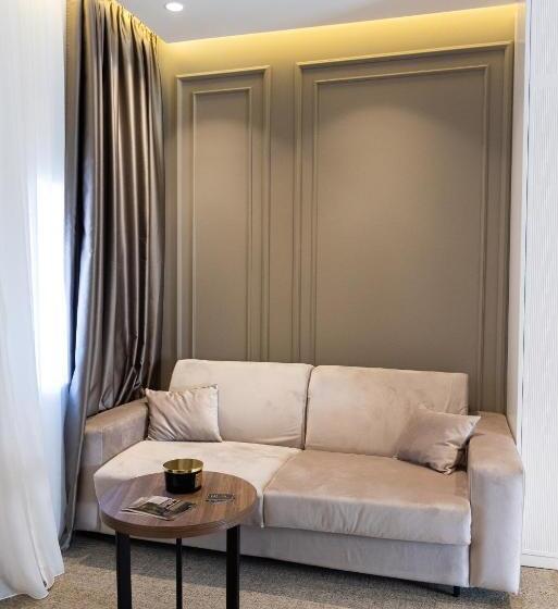 مُتل Riva Sleep & Chill