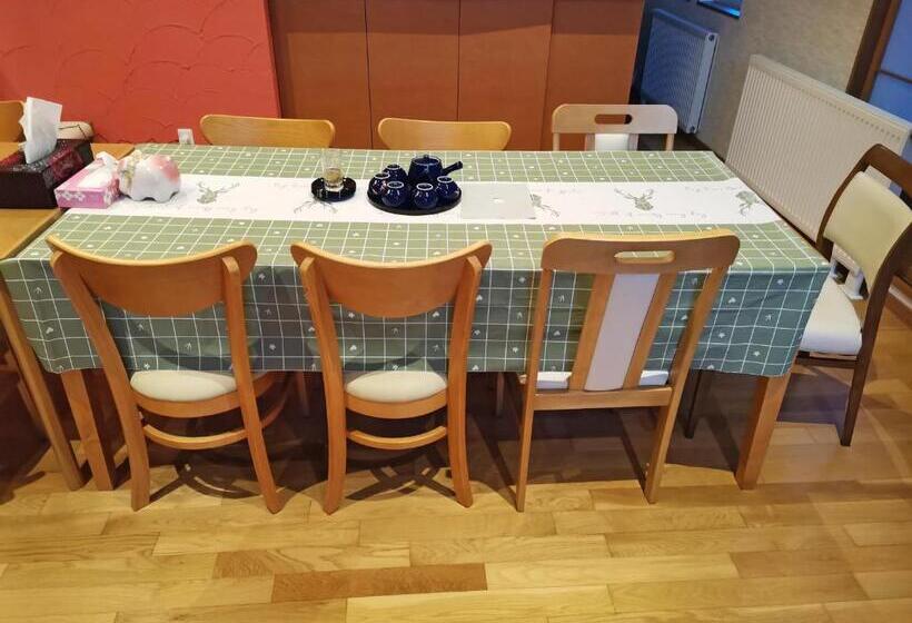 膳宿费 White House Onsen Guesthouse