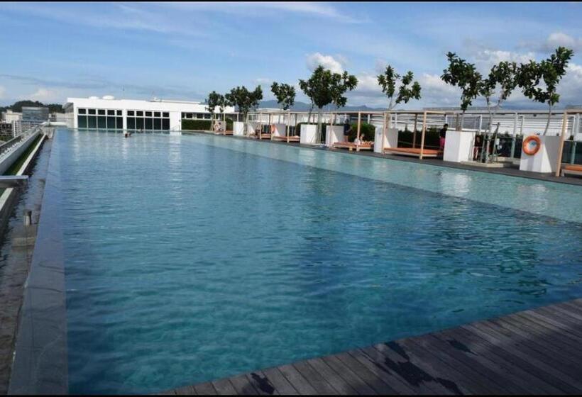 پانسیون Hstay Sutera Avenue 2bedroom By Aida