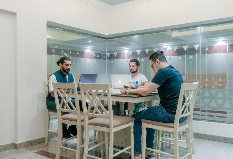 Sands Inn Hostel