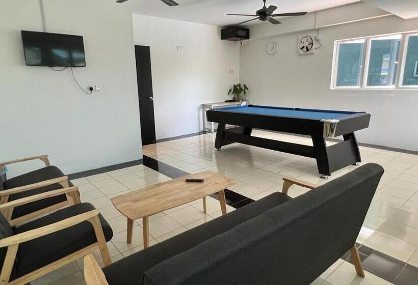 فندق صغير K Suites