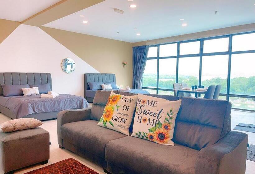 旅馆 X Puteri Square