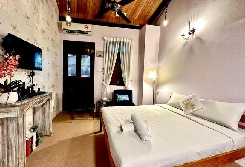 تختخواب و صبحانه Le Meilleur Boutique Hotel@around Gurney