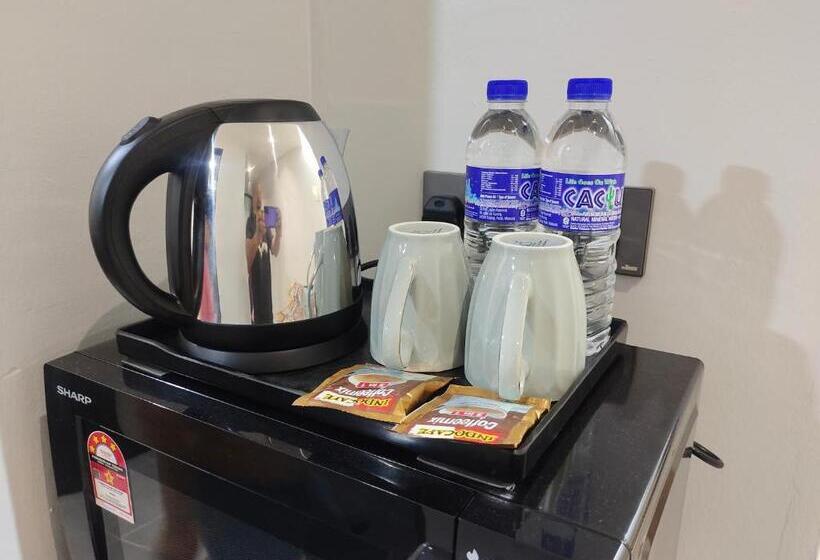 Hanan Studio Apartment With Pool, Wifi & Netflix
