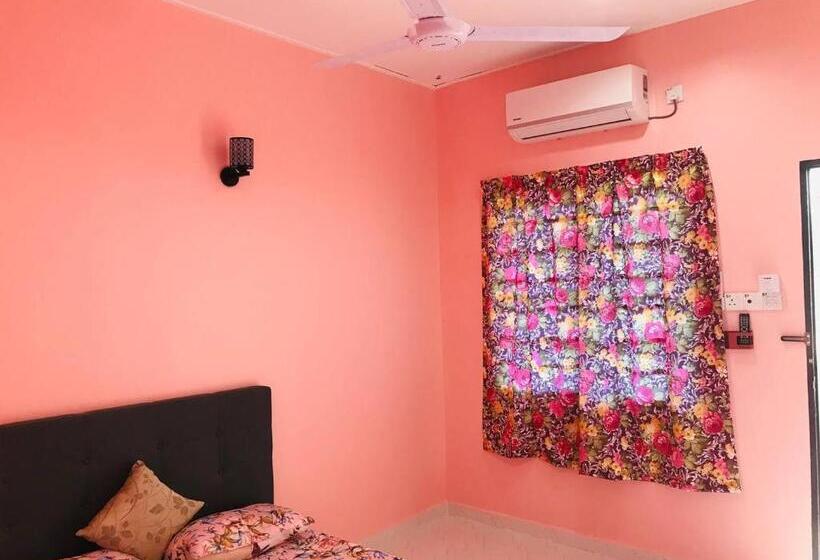 فندق Chalet Sri Bayu