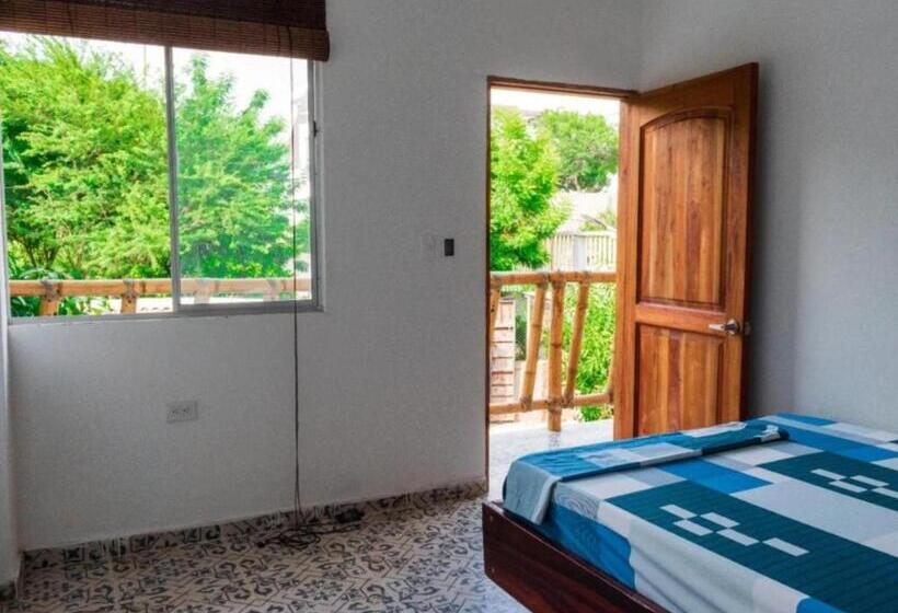 هتل Hostal Los Arhuacos
