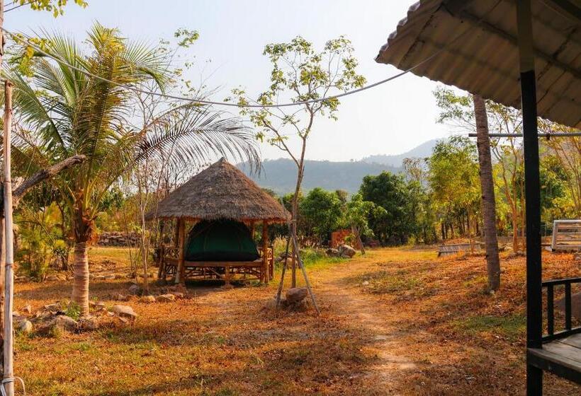 هتل Kampot Hill Lodge