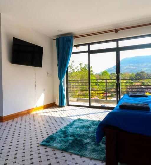 هتل Kampot Hill Lodge