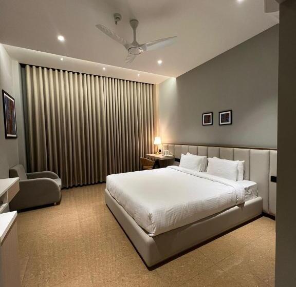 Отель Pride Resort, Rajkot