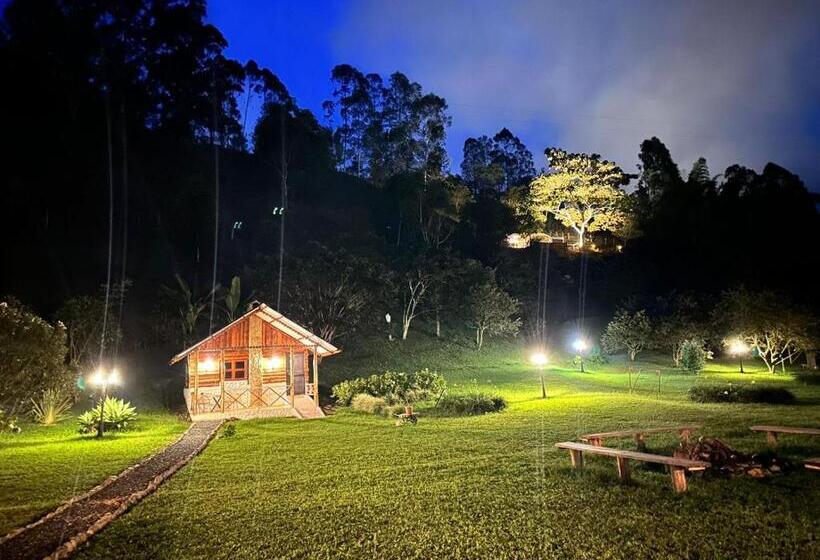 فندق Riverside La Masía Eco