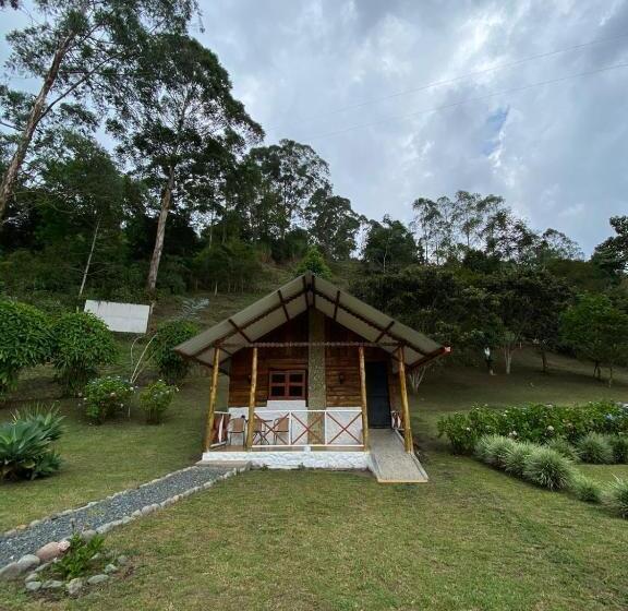 فندق Riverside La Masía Eco