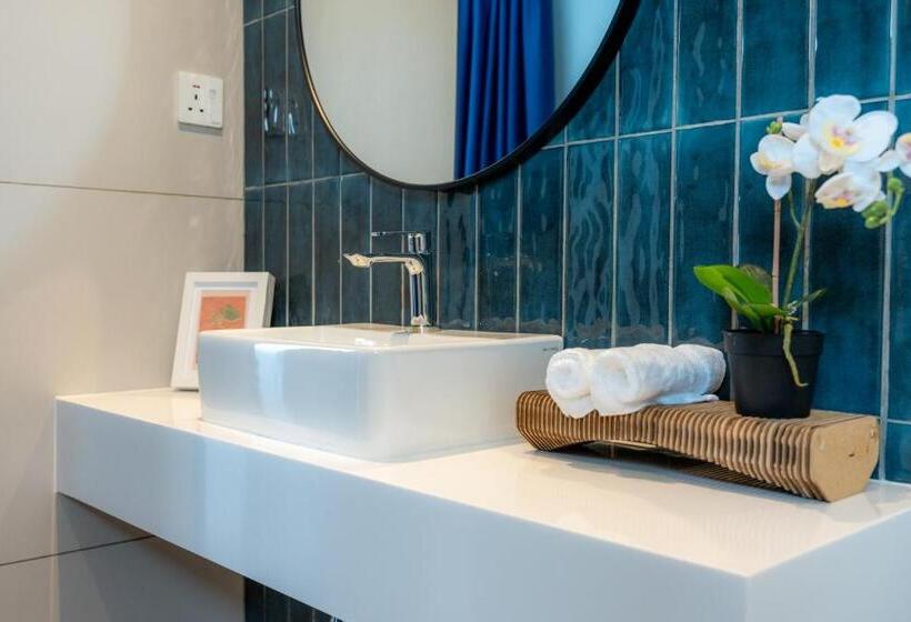 هتل Ukiyo Suites